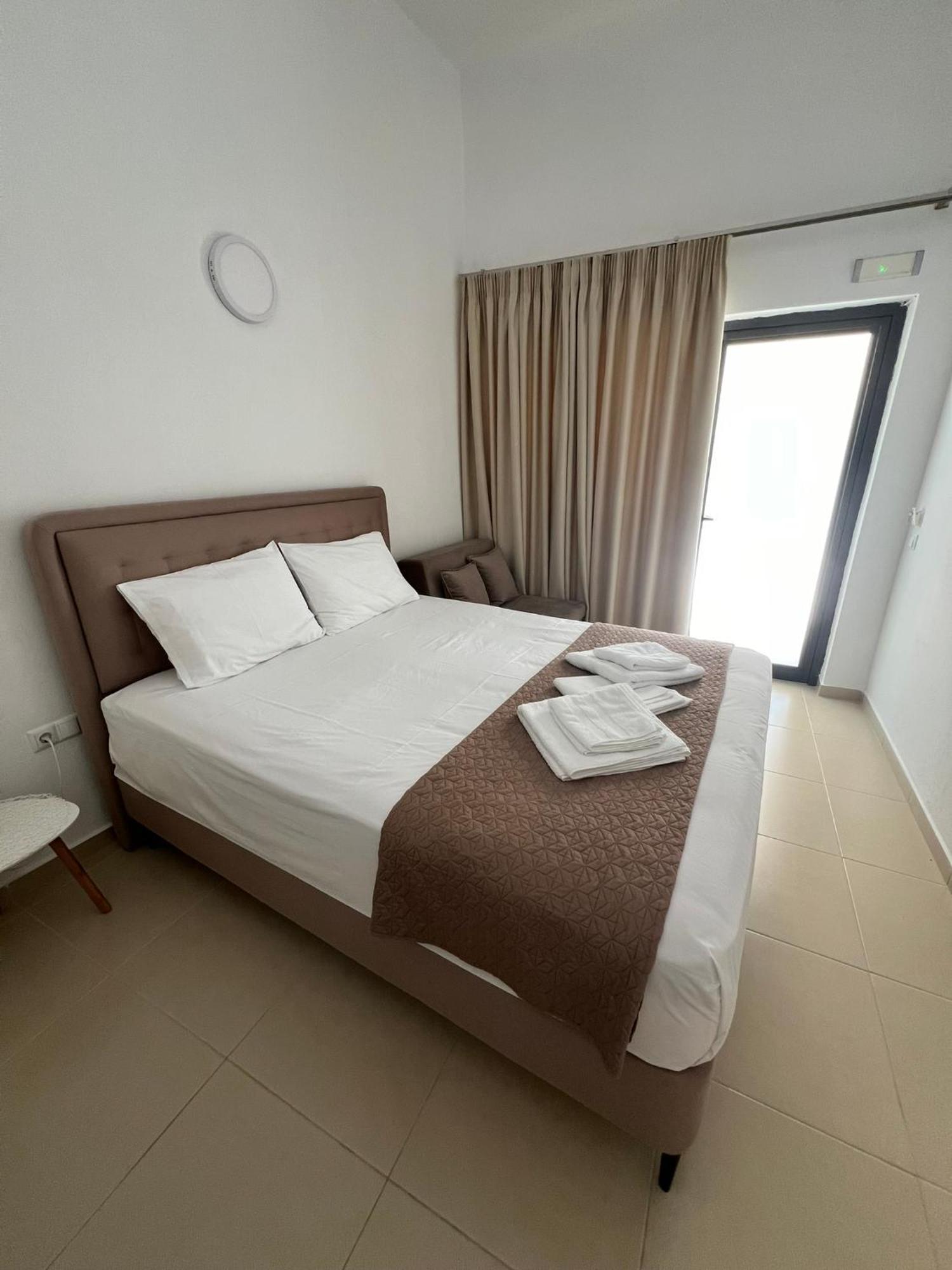 Sun's Suites Asprovalta Extérieur photo
