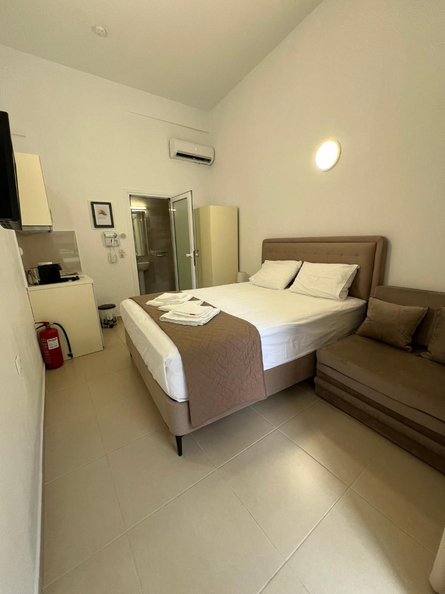 Sun's Suites Asprovalta Extérieur photo